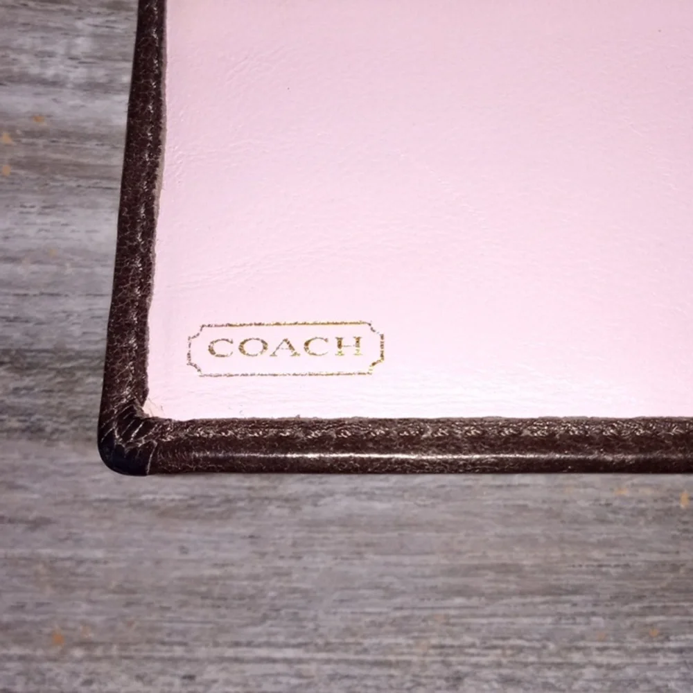 Coach Signature Vintage Kiss Lock And Multi Colored Interior Trifold Wallet - Picture 8 of 13